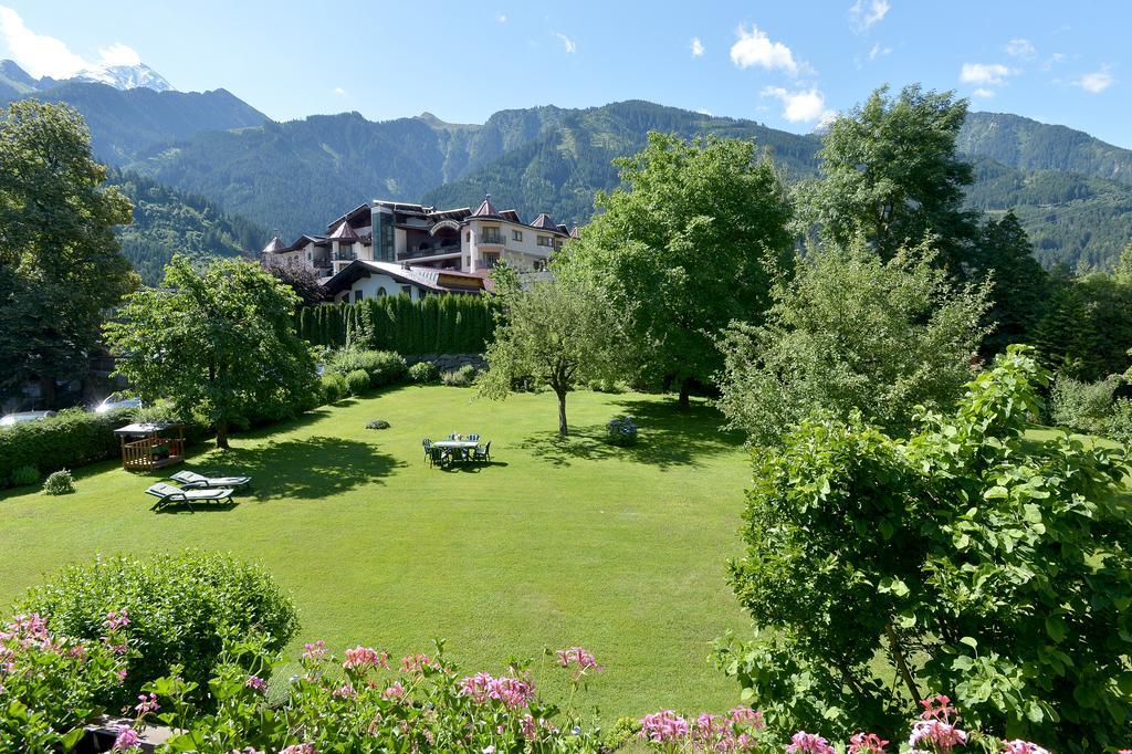 Gaestehaus Ahornblick Mayrhofen Exterior photo